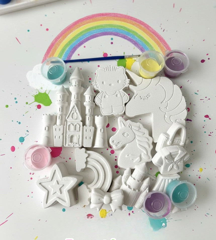 عالم الأميرات السحري - مجموعة تلوين اليونيكورن والقلعة